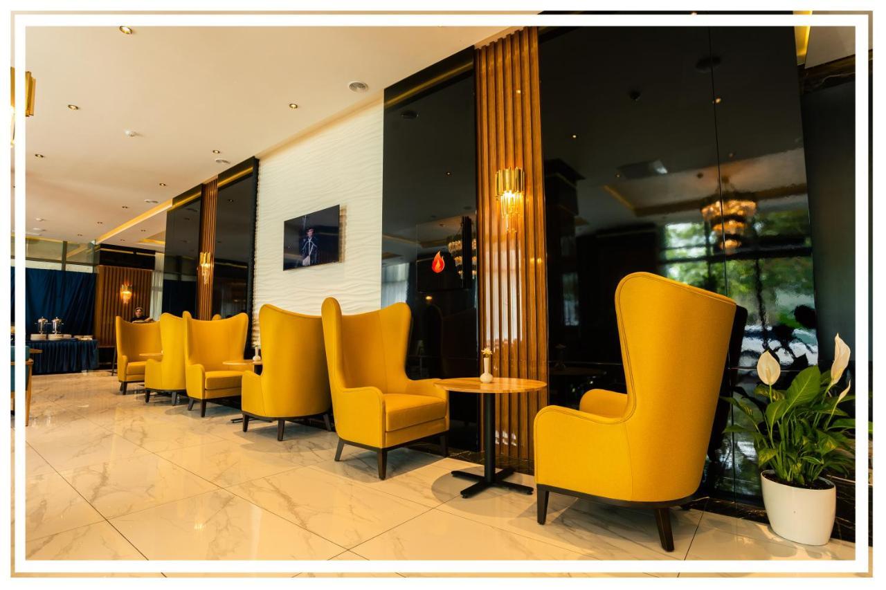 Premium Hotel Gence Dış mekan fotoğraf